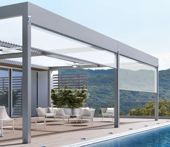 Zip screen pergola